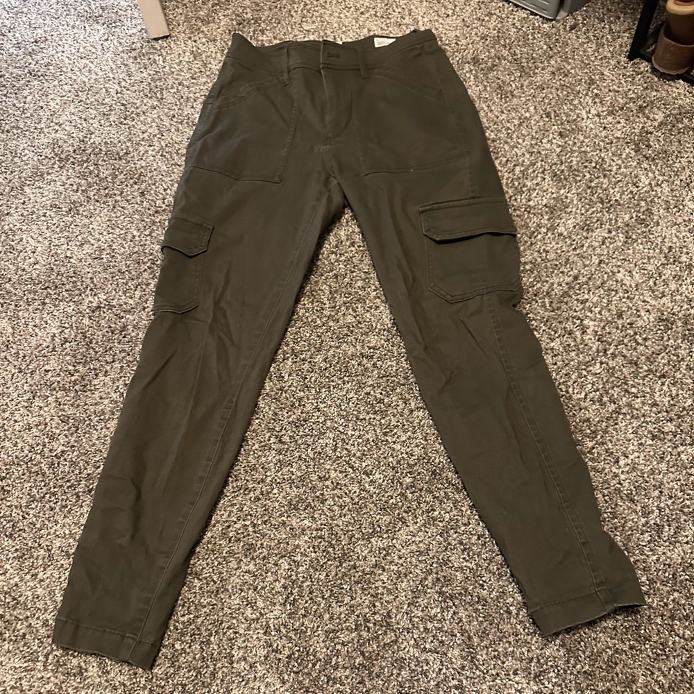 Cargo legging in excellent condition